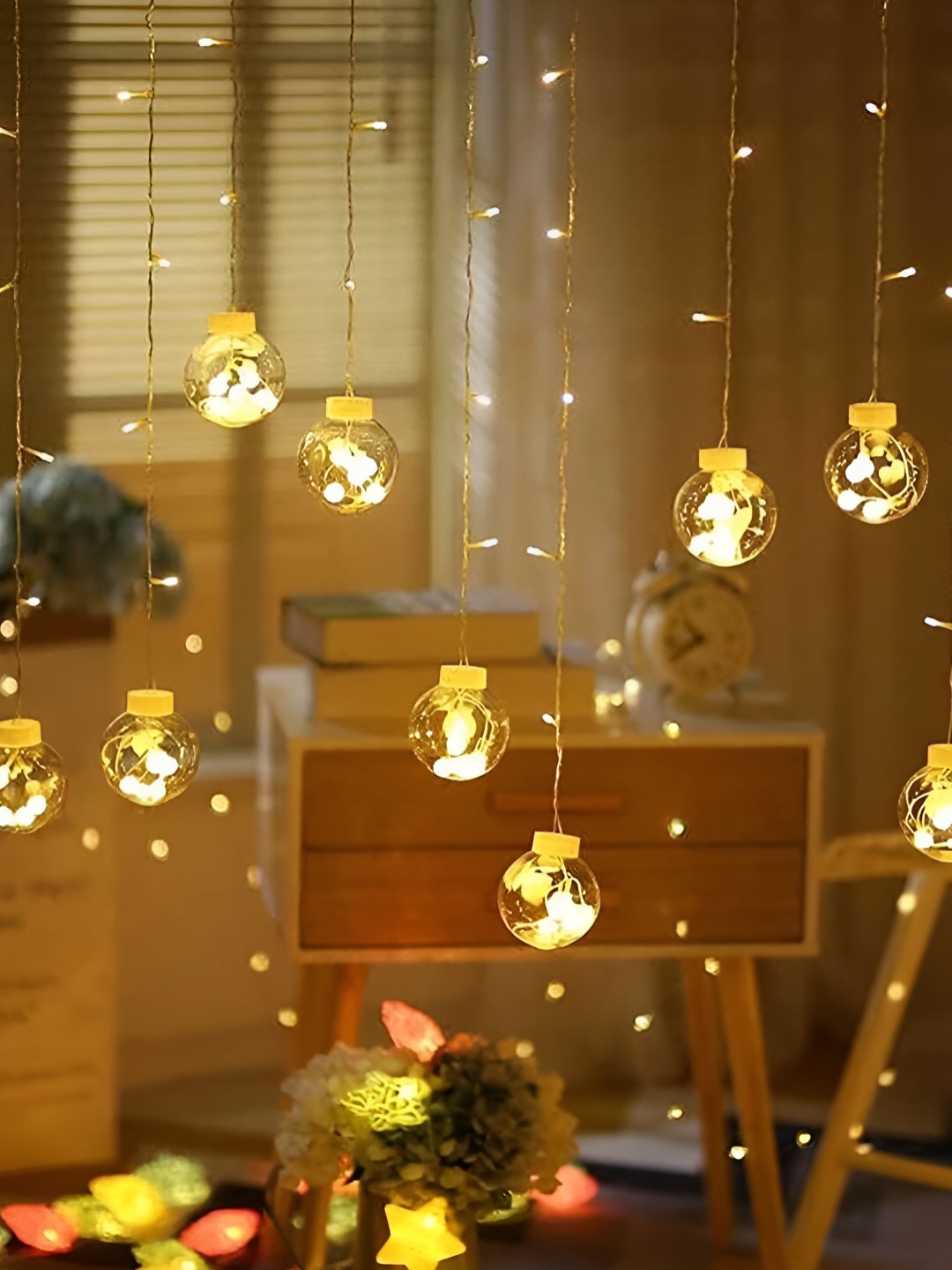 

Kuber Industries White & Yellow Curtain String Lights