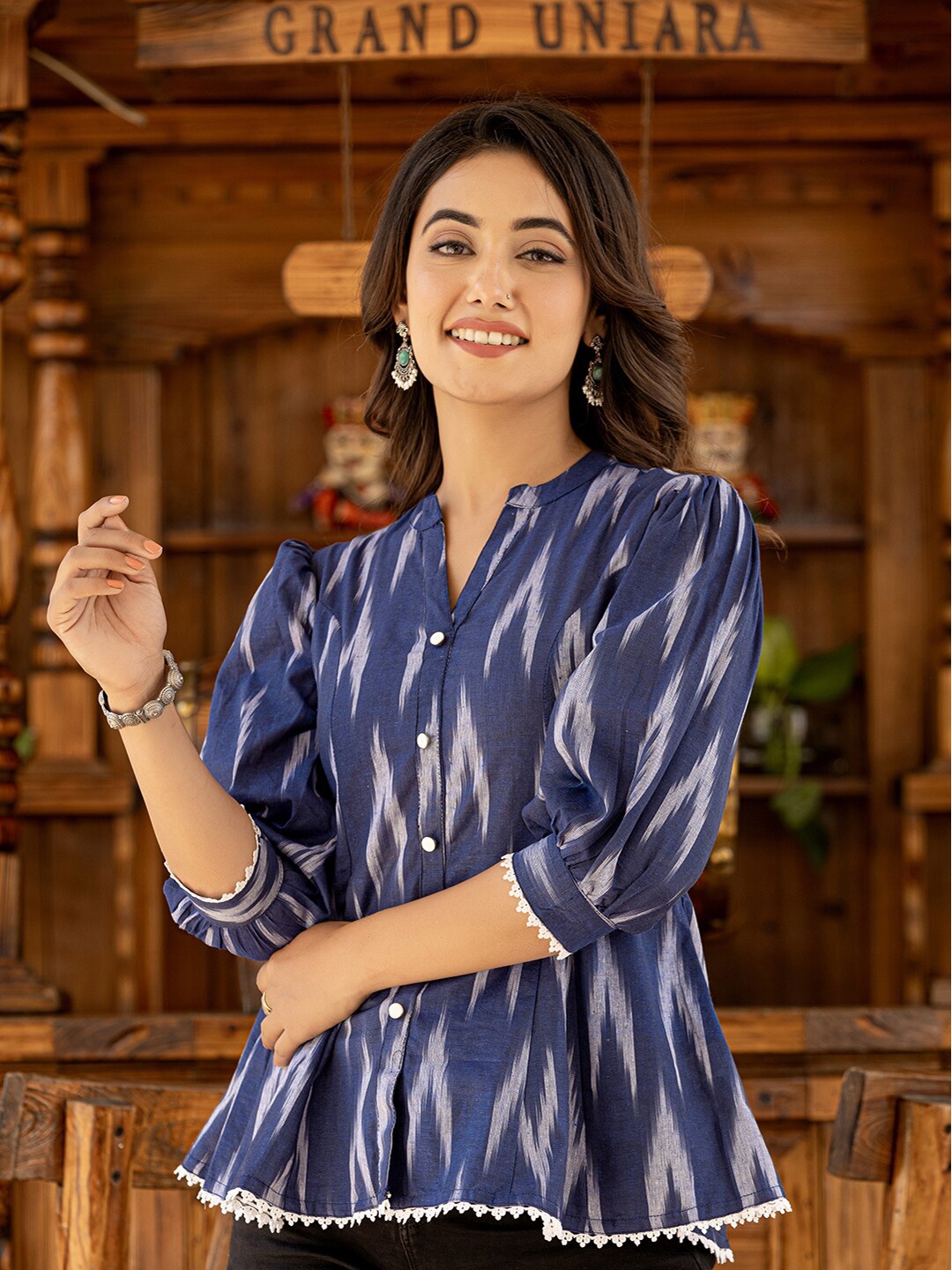 

Yufta Printed Mandarin Collar Cotton Regular Top, Blue
