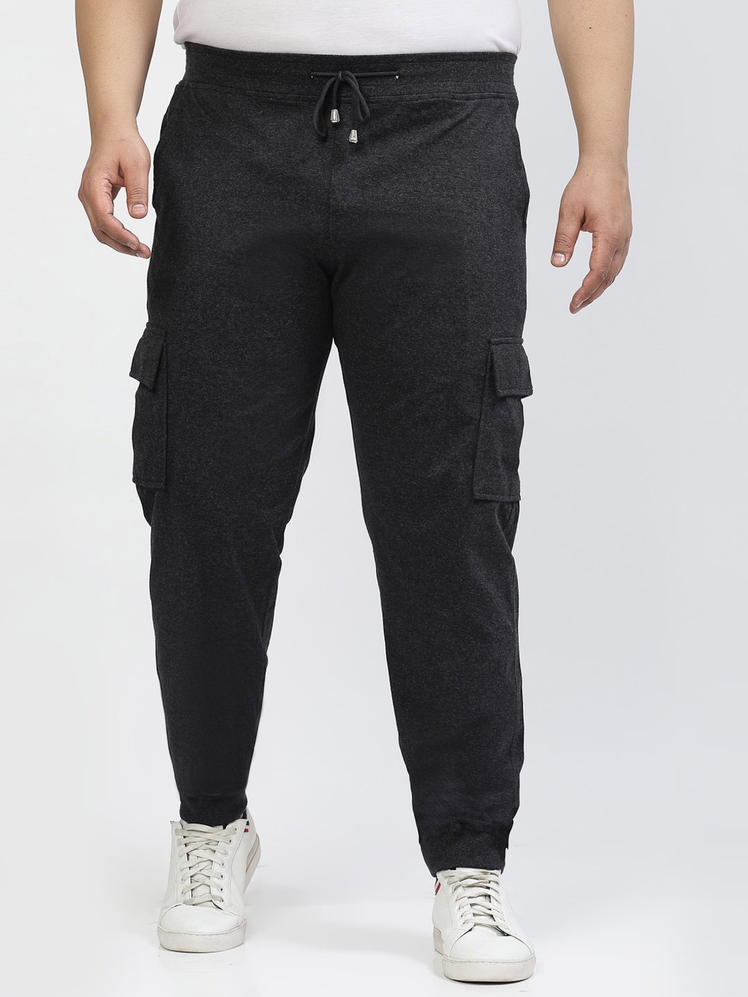 

plusS Men Charcoal Straight-Fit Cotton Joggers