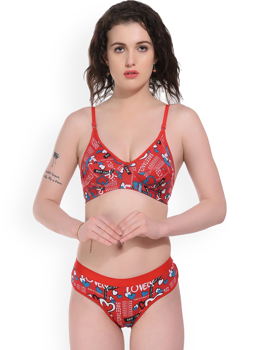 

Nakshu Printed Shoulder Strap Lingerie Set, Red