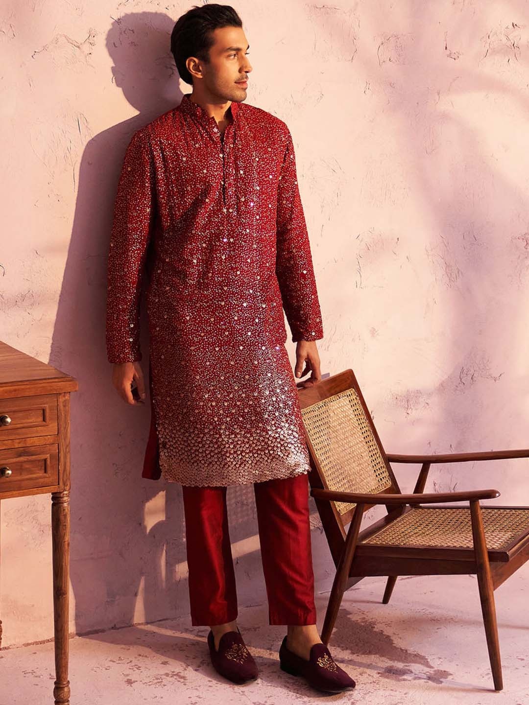 

VASTRAMAY Embroidered Regular Sequinned Kurta & Pyjamas, Maroon