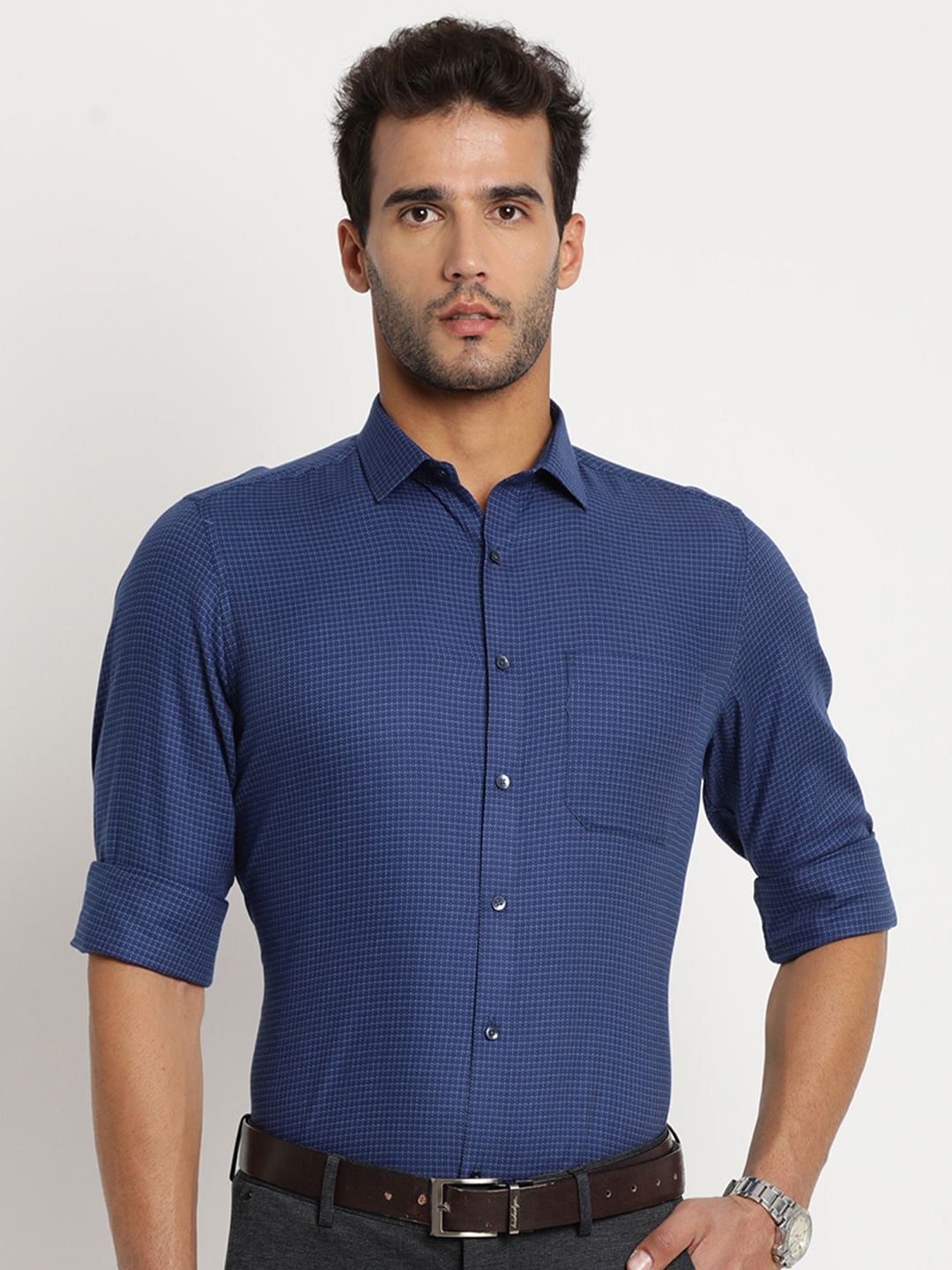 

Turtle Classic Spread Collar Slim Fit Opaque Cotton Formal Shirt, Blue