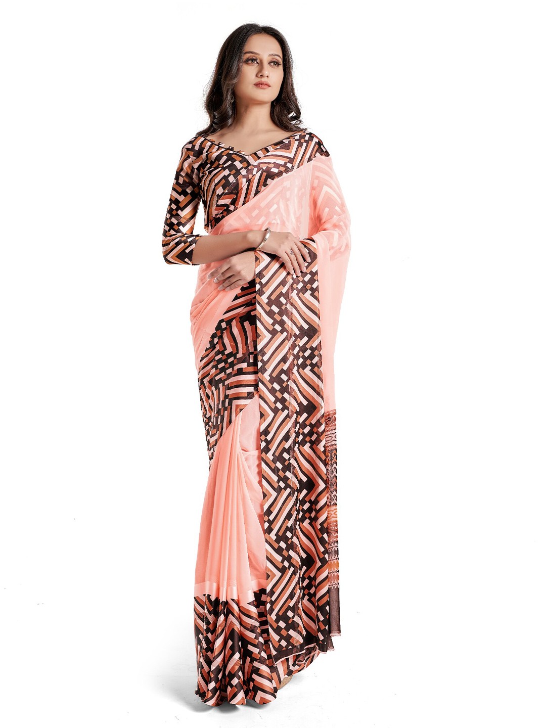 

Sitanjali Geometric Printed Satin Saree, Peach