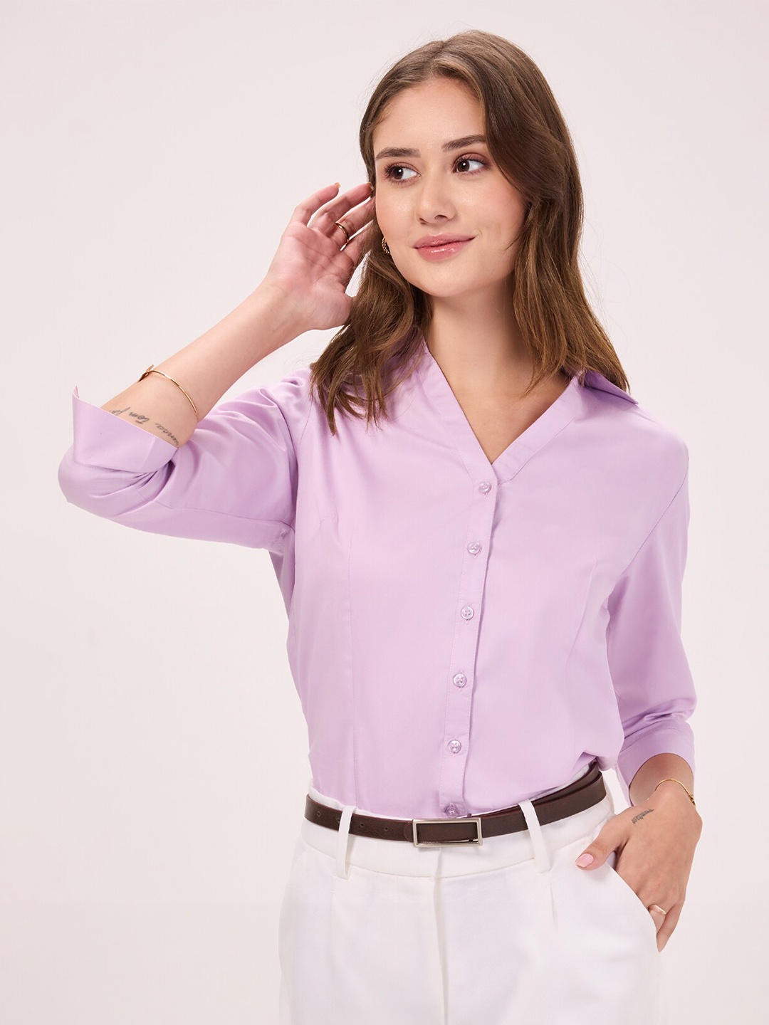 

Bombay High Classic Slim Fit Spread Collar Opaque Cotton Casual Shirt, Lavender