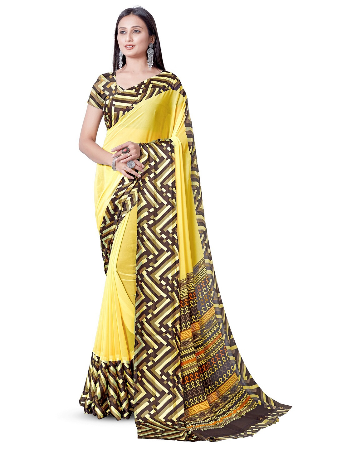 

Sanwariya Silk Geometric Printed Satin Saree, Yellow