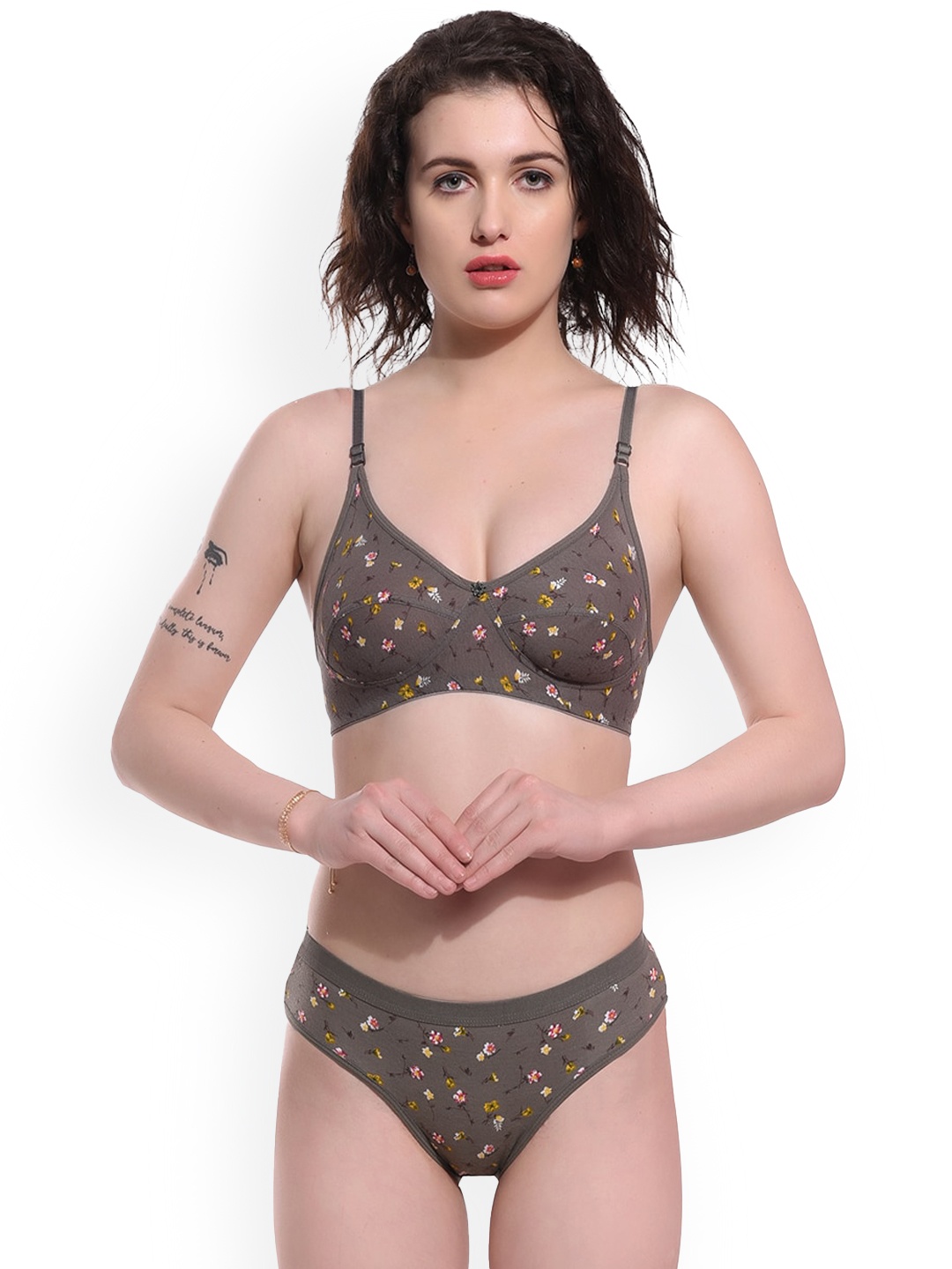 

Nakshu Printed Non Padded Lingerie Set, Grey