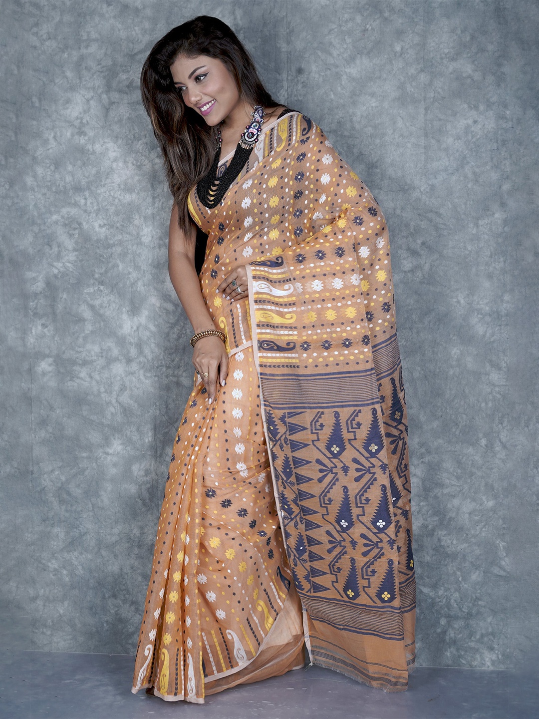 

TANTIAL Woven Design Silk Cotton Jamdani Saree, Beige