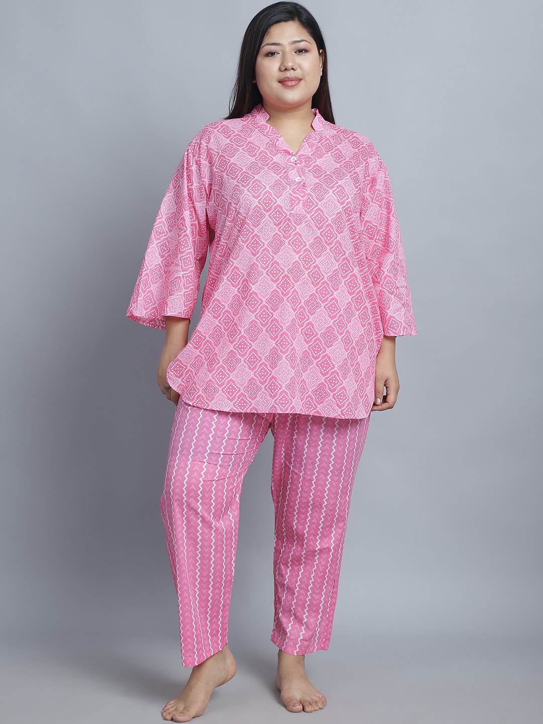 

TAG 7 PLUS Plus Size Floral Printed Pure Cotton Kurti With Pyjamas, Pink