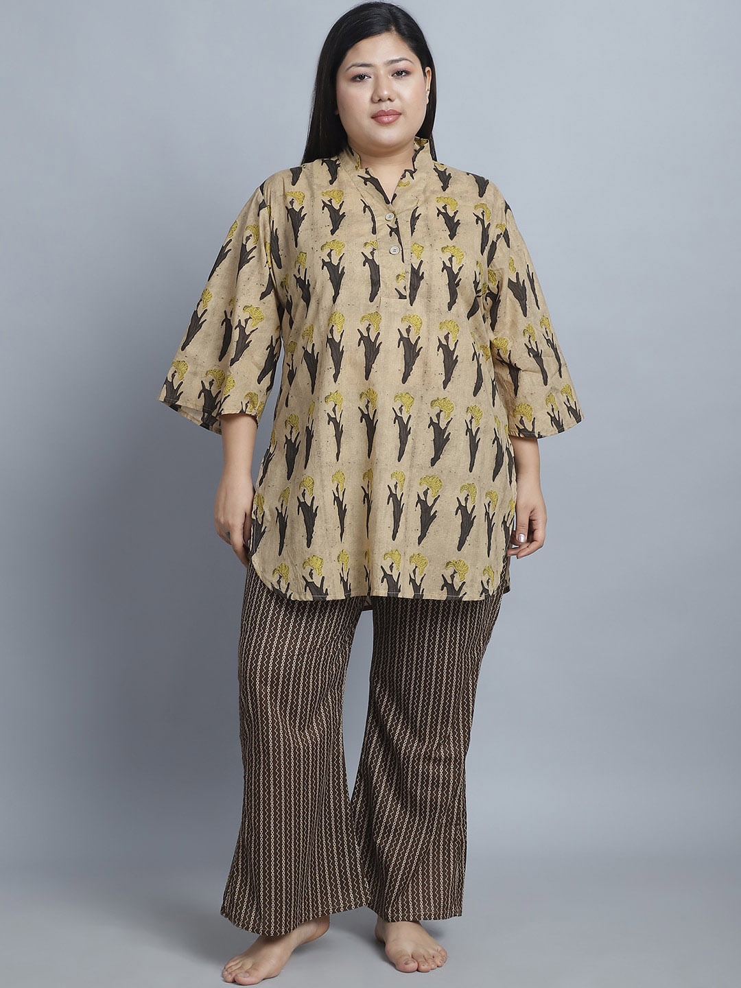 

TAG 7 PLUS Plus Size Floral Printed V-Neck Pure Cotton Night Suit, Beige