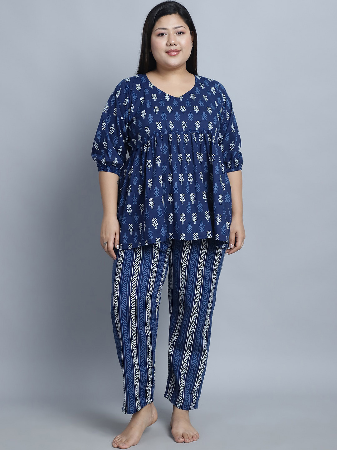 

TAG 7 PLUS Plus Size Floral Printed V-Neck Pure Cotton Night suit, Blue