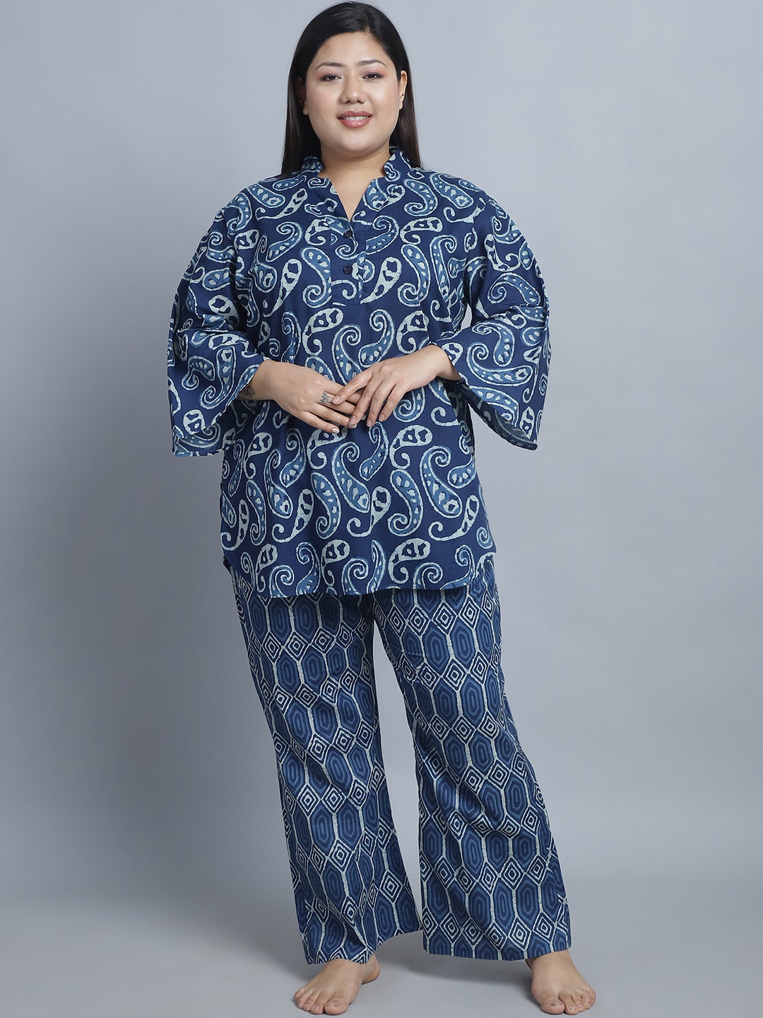 

TAG 7 PLUS Plus Size Paisley Printed V-Neck Pure Cotton Night Suit, Navy blue