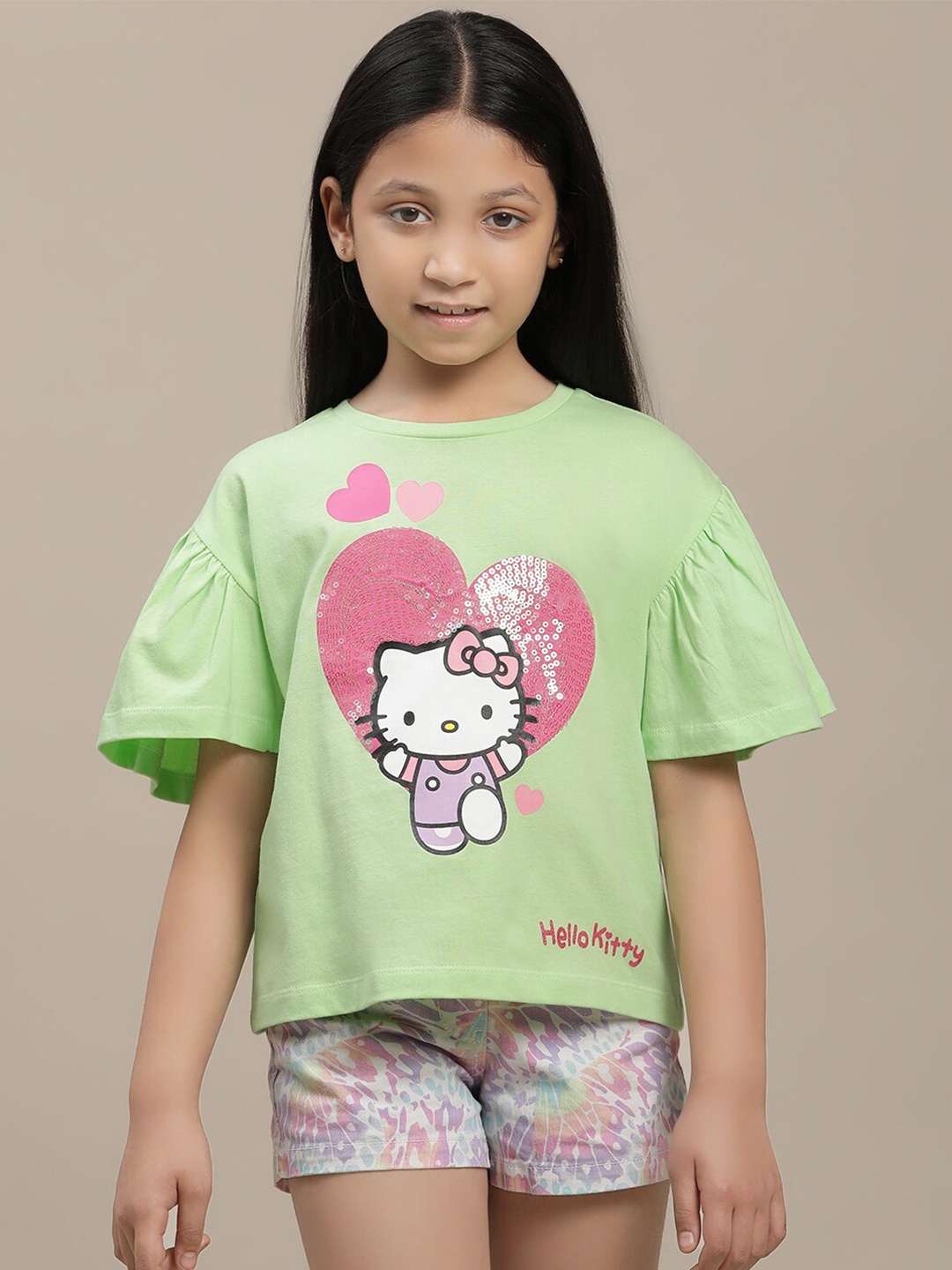 

Kids Ville Girls Hello Kitty Printed Relaxed Fit Pure Cotton Tshirt, Green