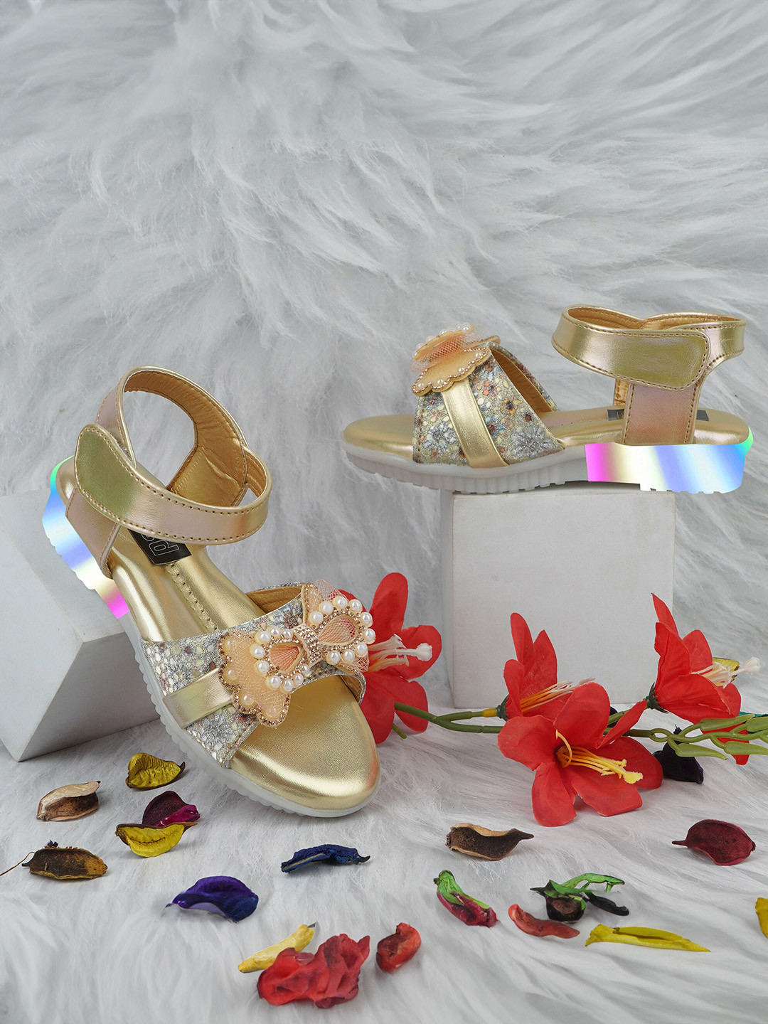 

BAESD Girls Comfort Sandals, Gold