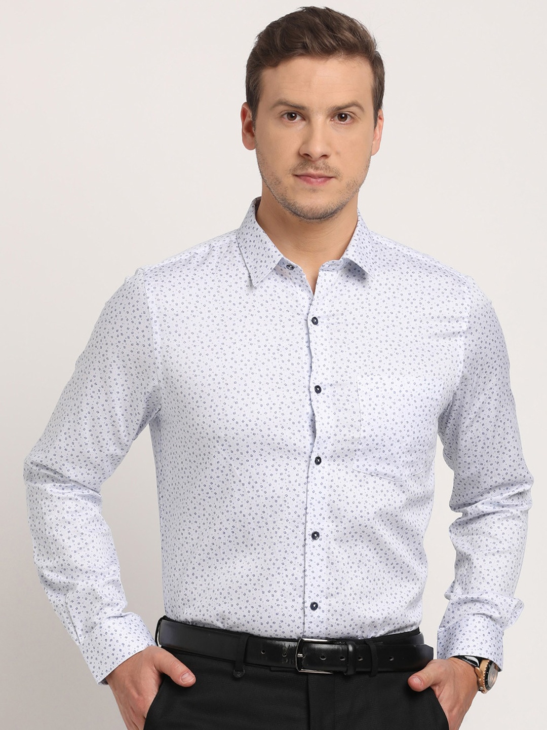 

Turtle Classic Spread Collar Slim Fit Opaque Printed Cotton Formal Shirt, White