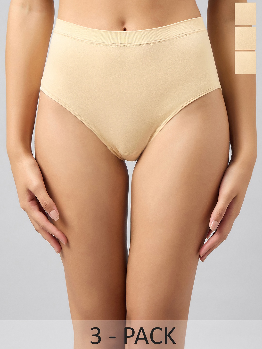 

DressBerry Seamless Pack Of 3 Hipster Briefs, Nude