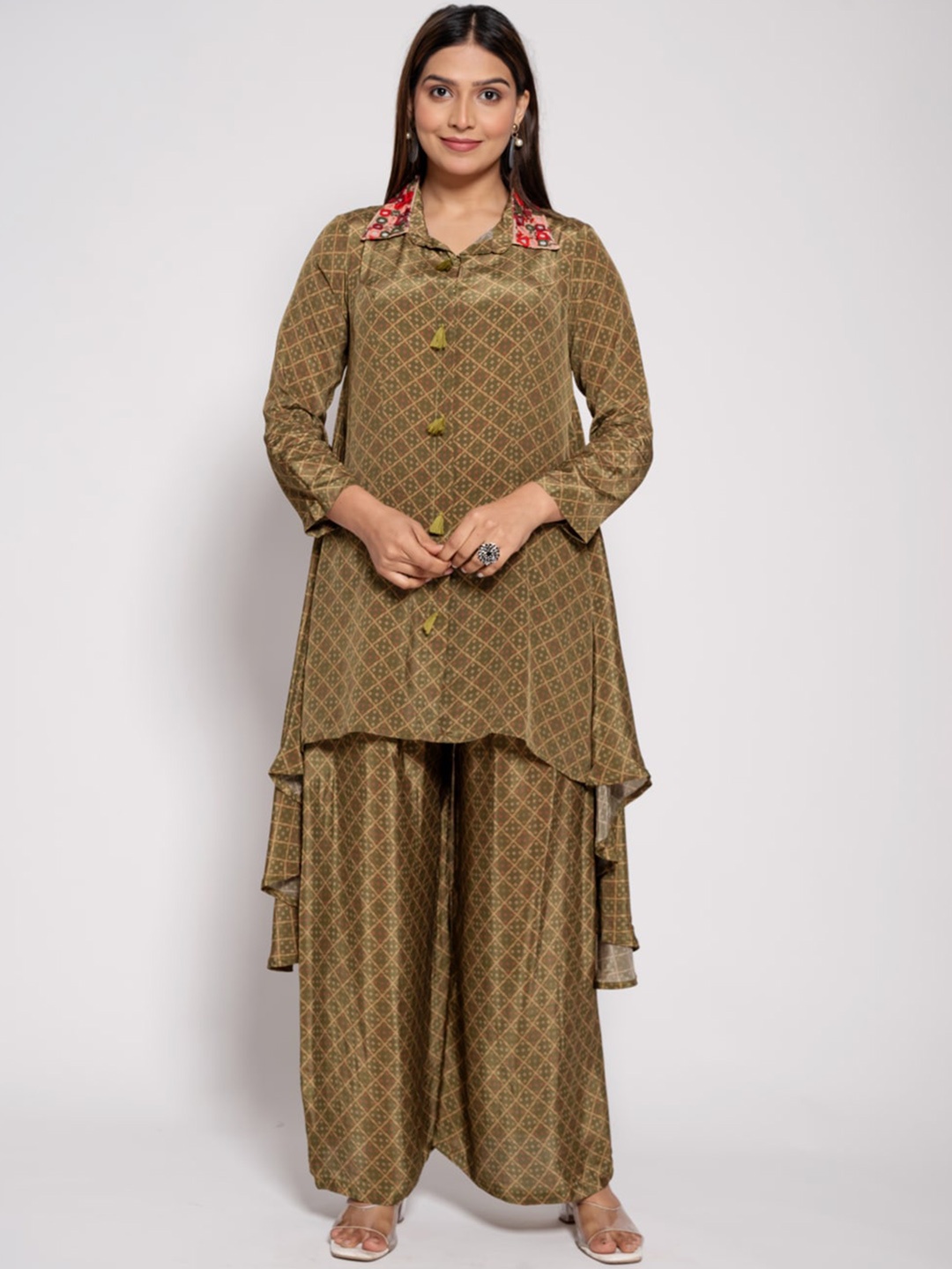 

AFFAIRE'S BY LEVELL5 Printed Shirt Collar Tunic With Flared Palazzos, Olive