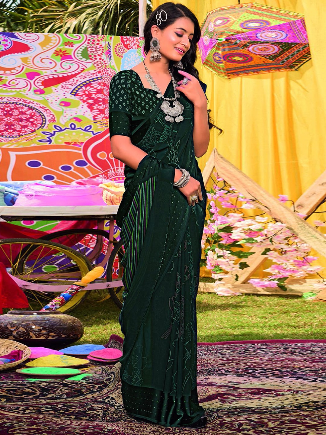 

Satrani Green Floral Printed Zari Pure Georgette Leheriya Saree