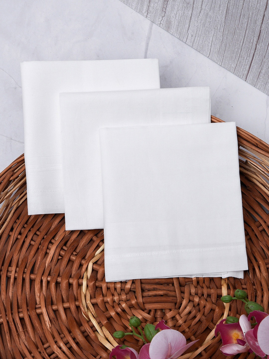 

Kuber Industries Pack Of 12 Cotton Handkerchiefs, White