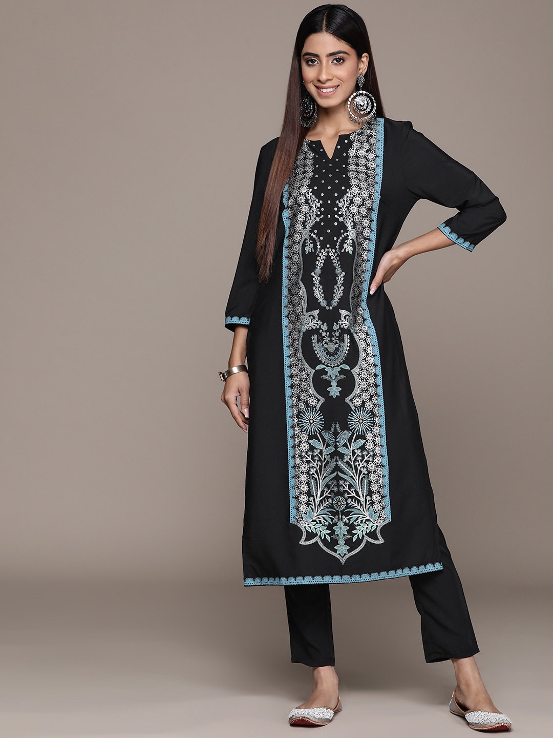

KALINI Floral Printed Regular Notch Neck Straight Kurta with Trousers, Black