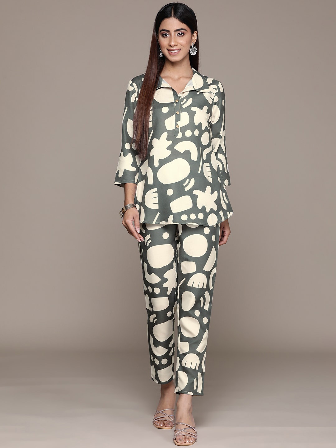 

KALINI Abstract Printed Shirt Collar Top & Trouser, Green