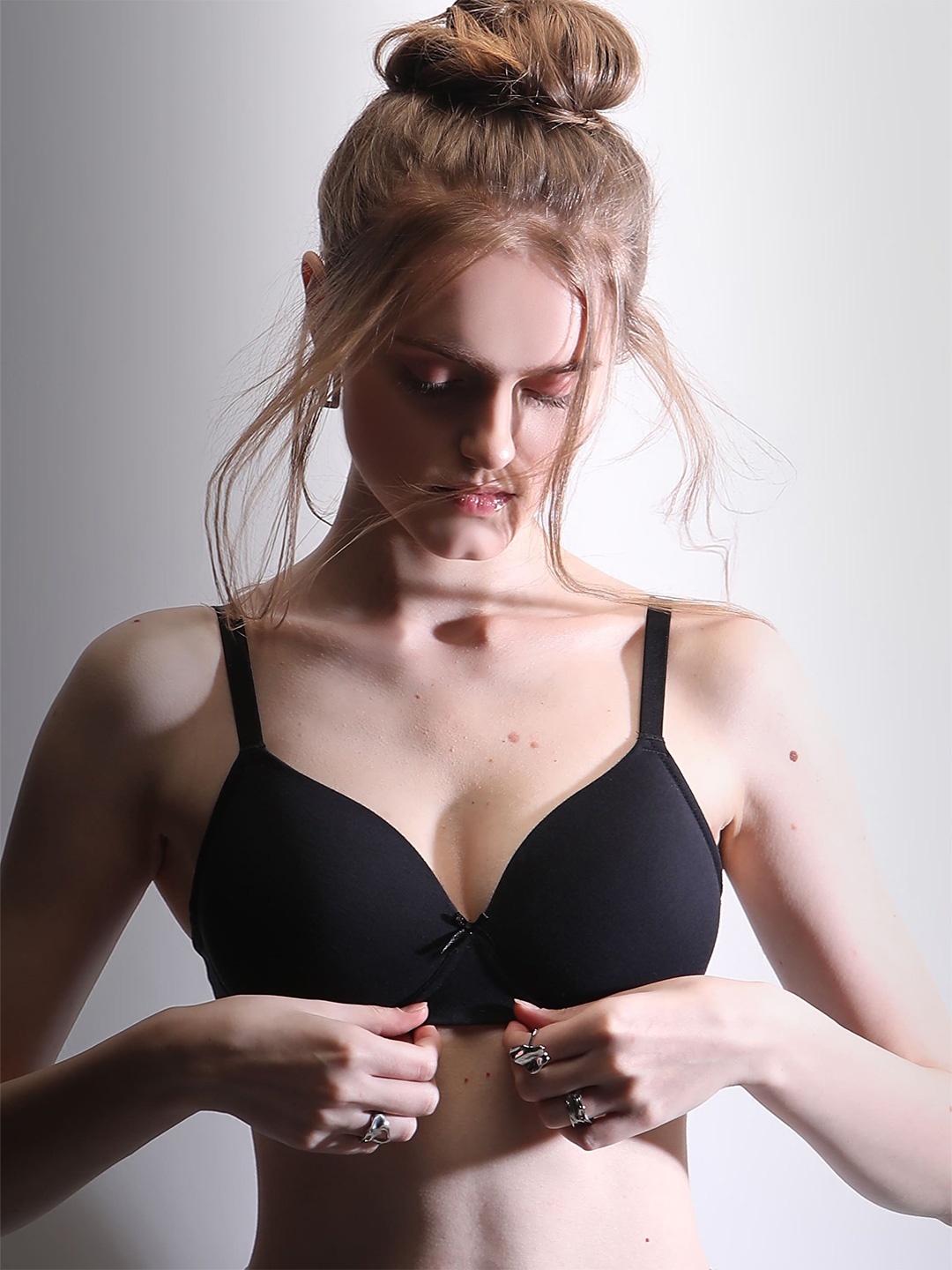 

Vero Moda Full Coverage Lightly Padded Everyday Bra With All Day Comfort, Black