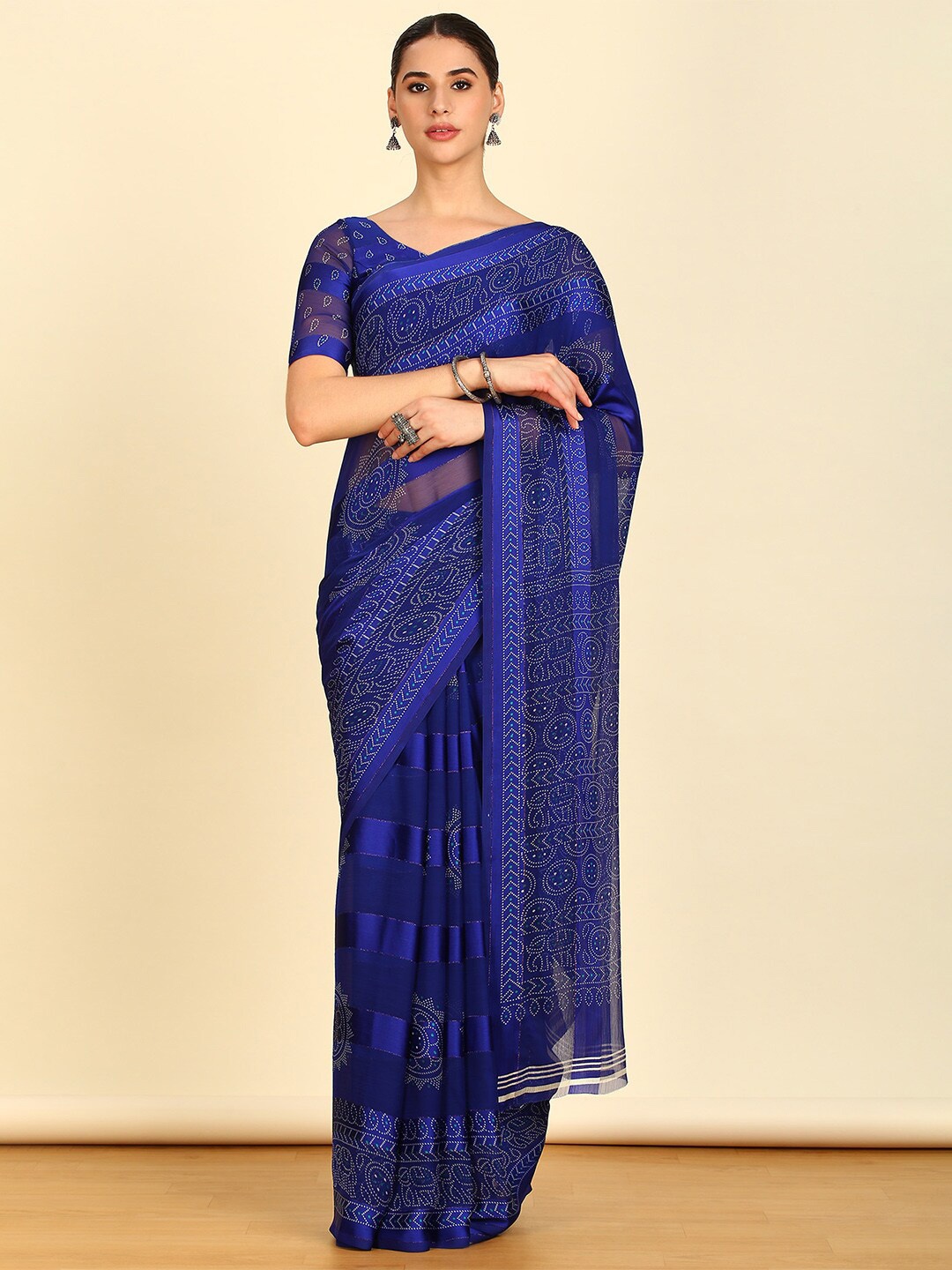

Soch Bandhani Printed Pure Chiffon Saree, Blue