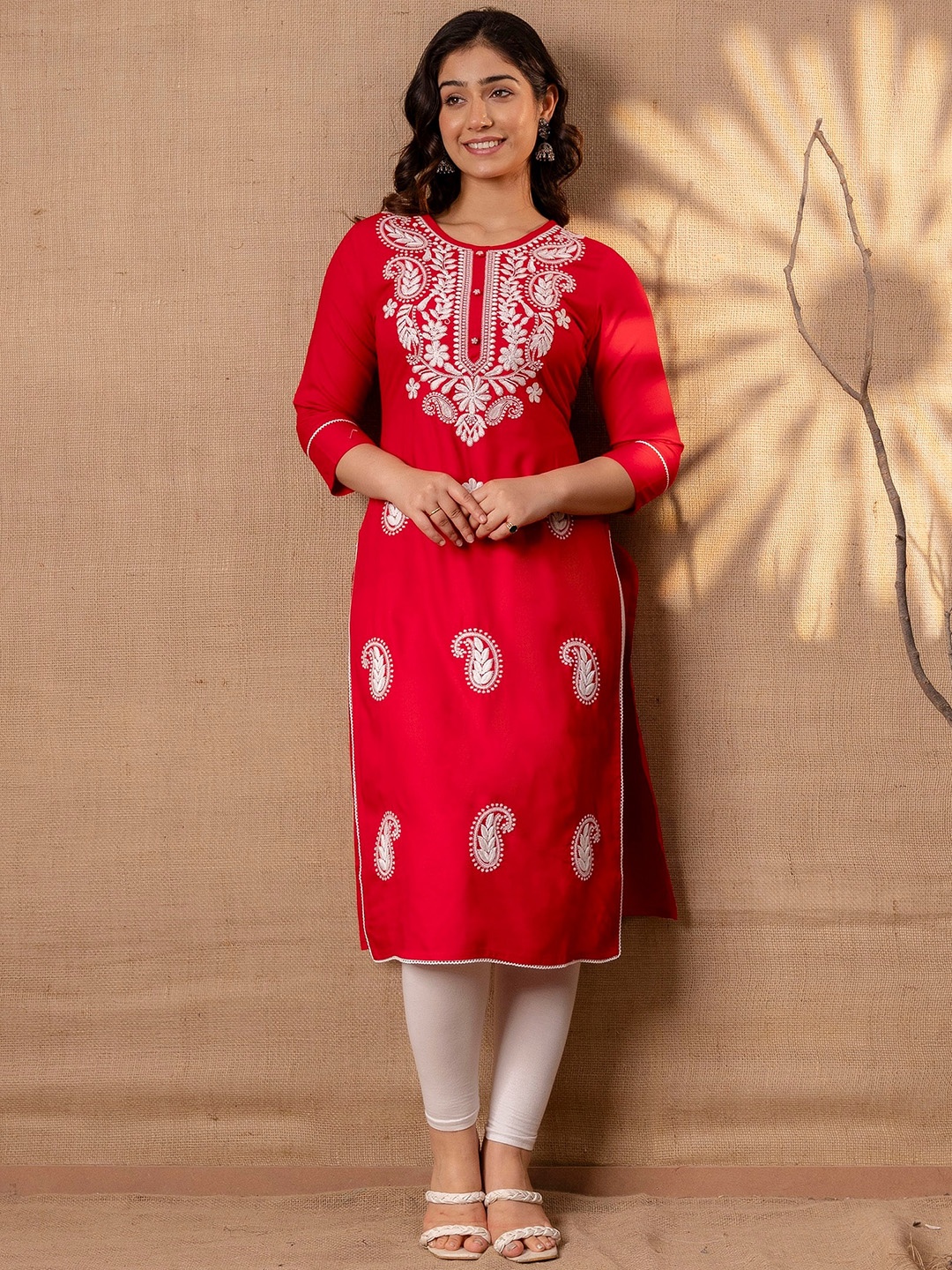 

Charu Paisley Embroidered Thread Work Detailed Straight Kurta, Pink