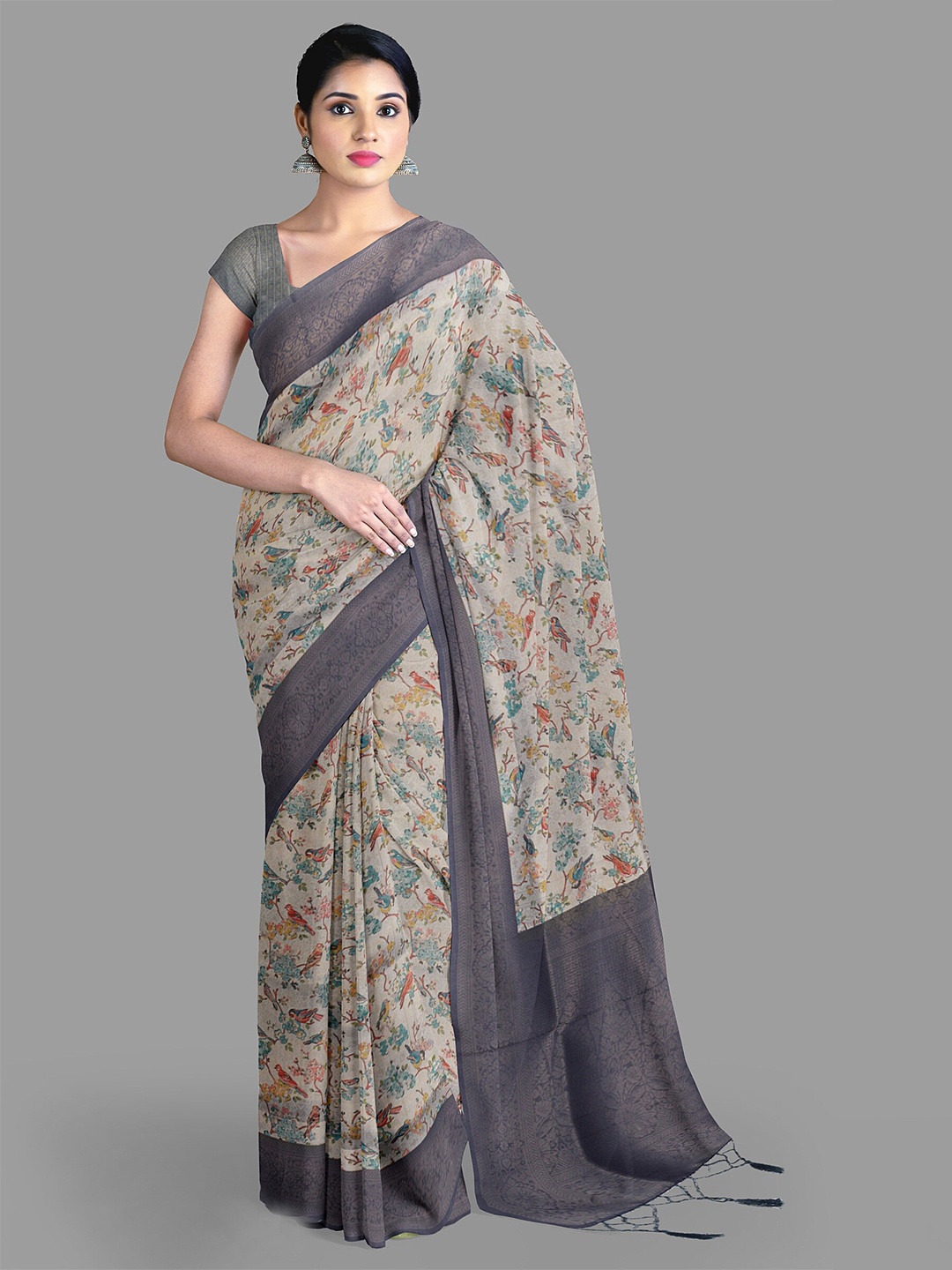 

The Chennai Silks Floral Printed Art Silk Saree, Cream