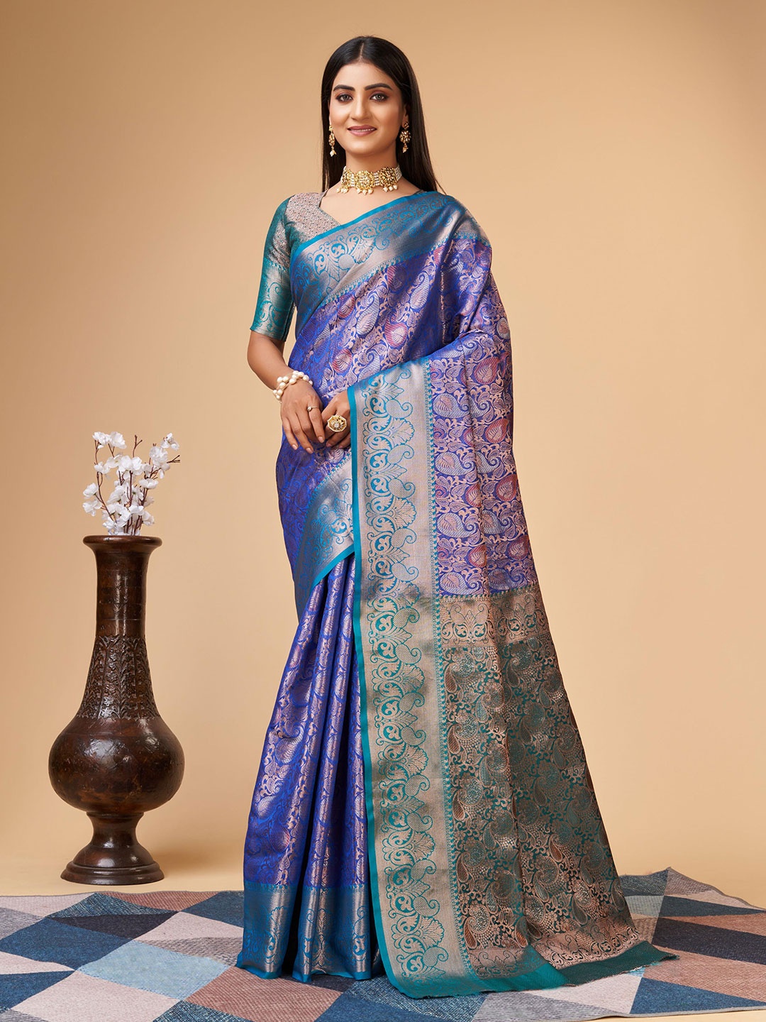

ALAGINI Paisley Woven Design Zari Banarasi Saree, Blue
