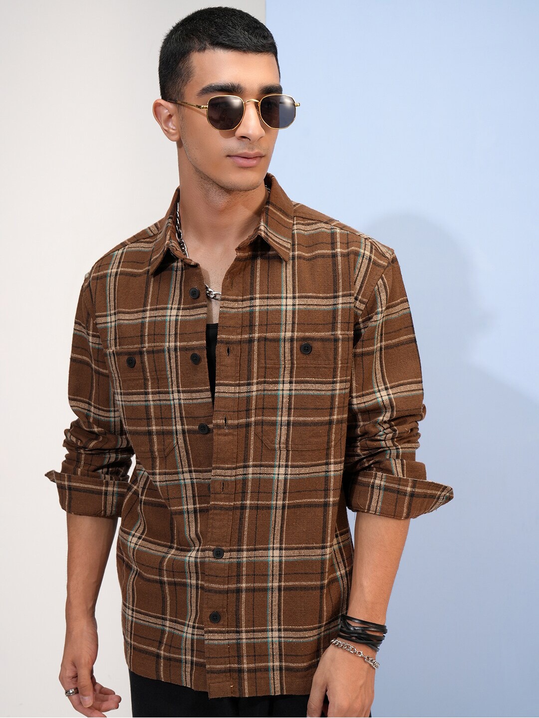 

Highlander Men Oversized Textured Dobby Checked Overshirt, Brown