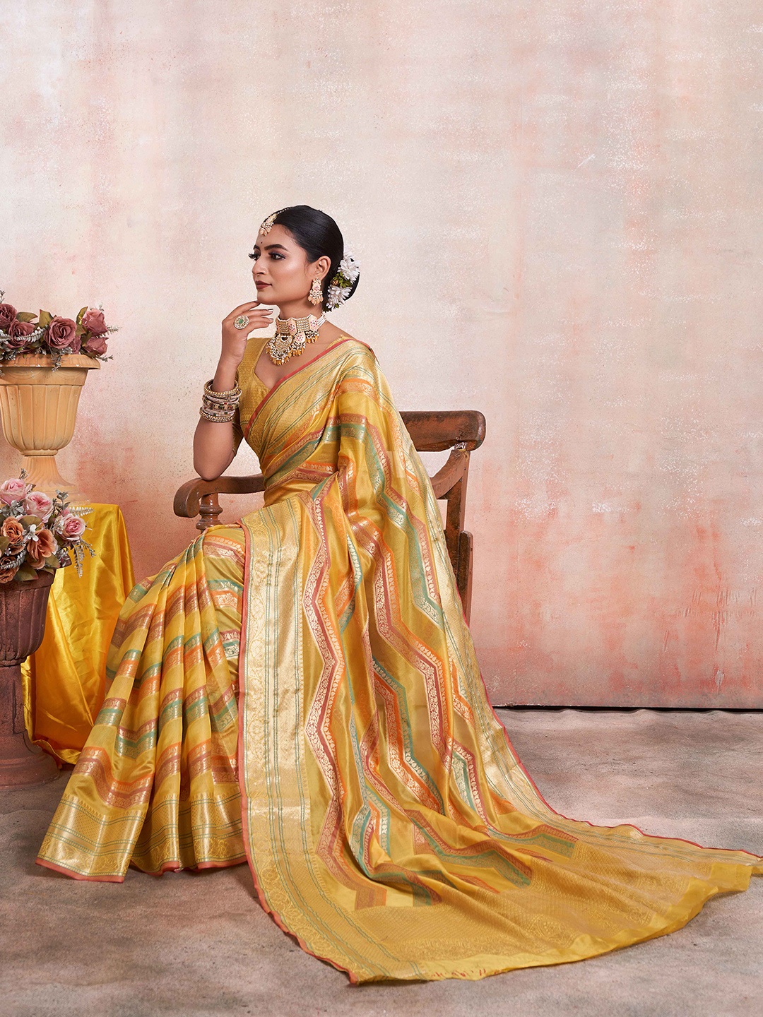 

Mitera Ethnic Motifs Woven Design Zari Organza Kanjeevaram Saree, Yellow