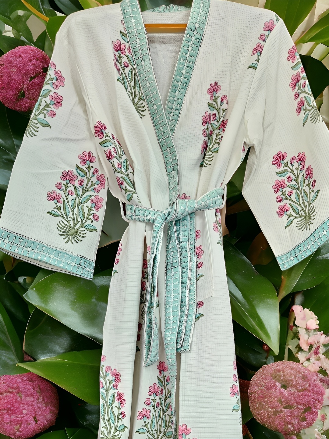 

Feels Like Home White & Green Royal Collection Floral Printed Waffle Cotton Bath Robe