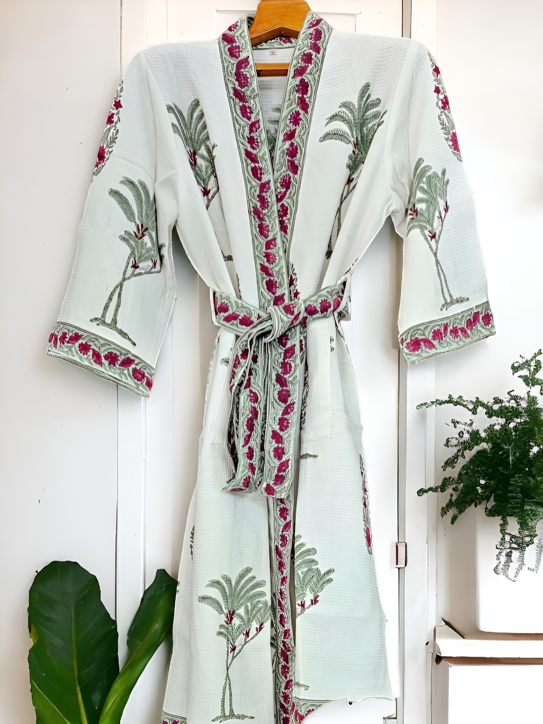 

Feels Like Home White & Green Royal Collection Palm Tree Printed Waffle Cotton Bath Robe