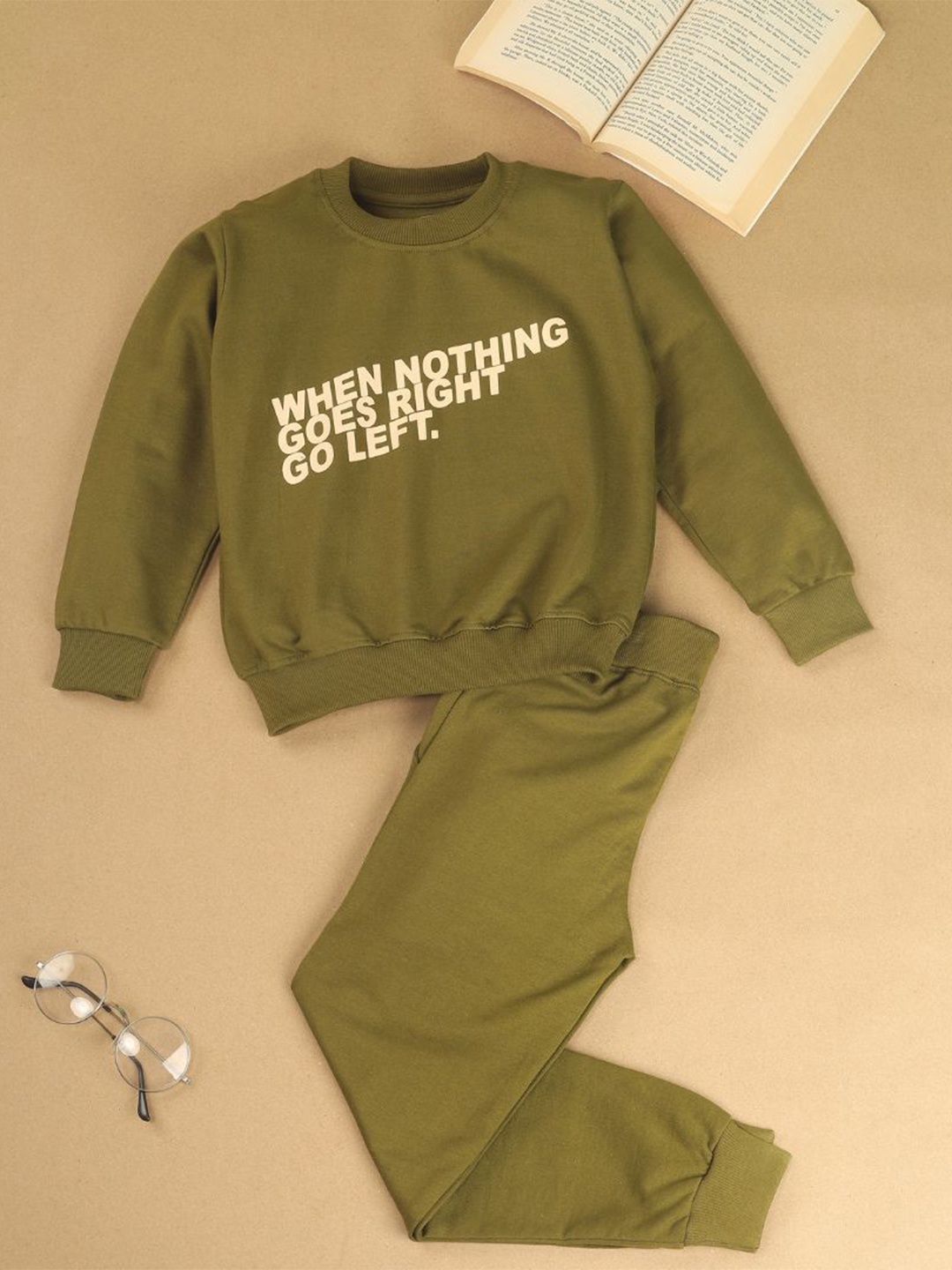 

FUNKRAFTS Kids Printed Pure Cotton T-shirt With Pyjama, Olive