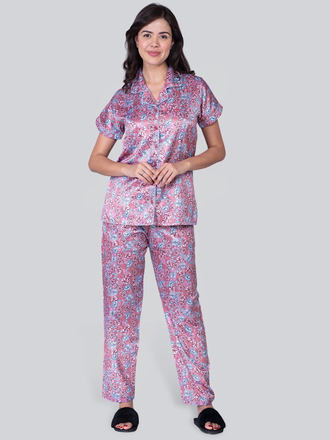 

THE DAILY OUTFITS Floral Printed Lapel Collar Satin Night suit, Pink