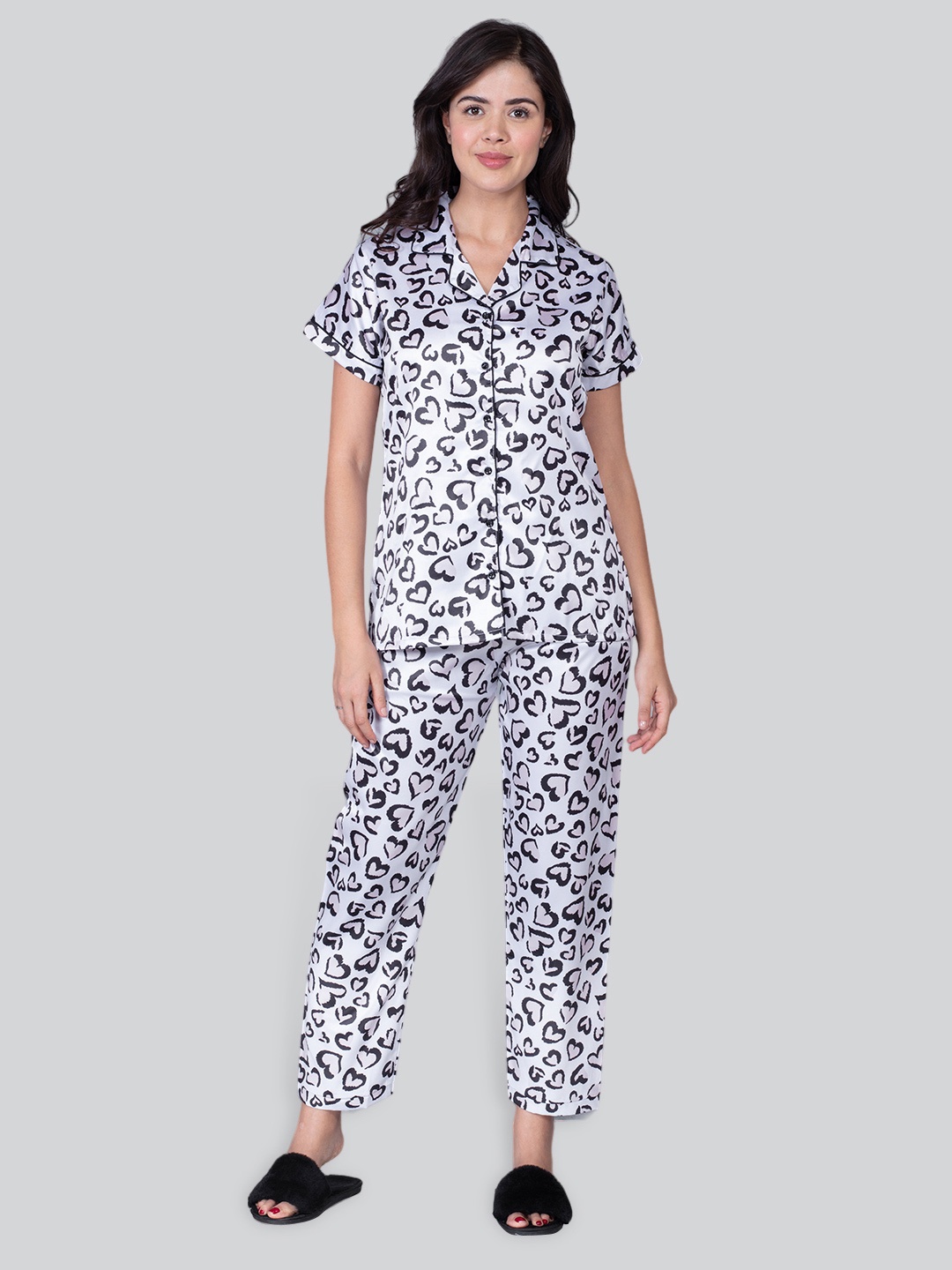 

THE DAILY OUTFITS Graphic Printed Lapel Collar Satin Night suit, Blue