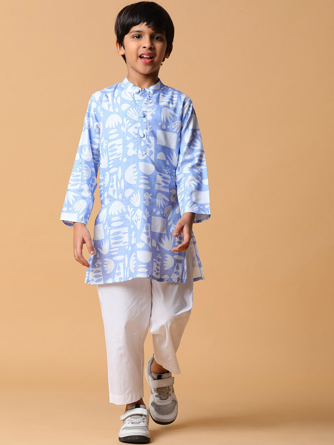 

TALES & STORIES Boys Ethnic Motifs Printed Straight Kurta with Pyjamas, Blue