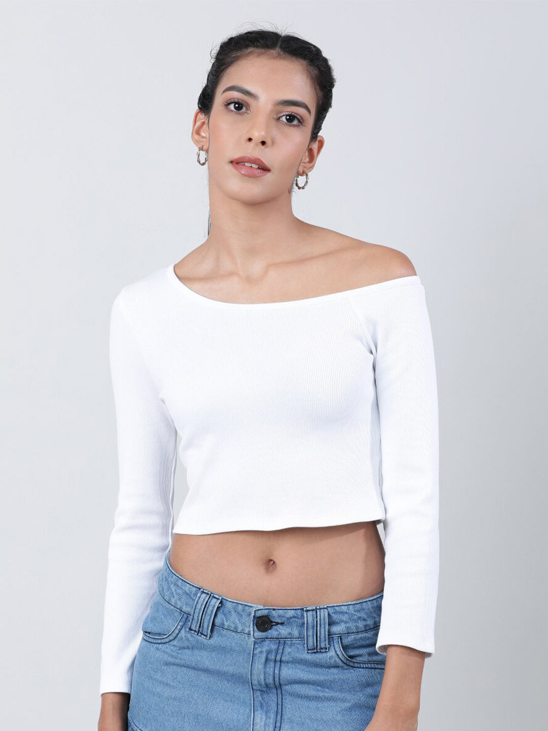 

Bene Kleed One Shoulder Long Sleeves Ribbed Crop Top, Off white