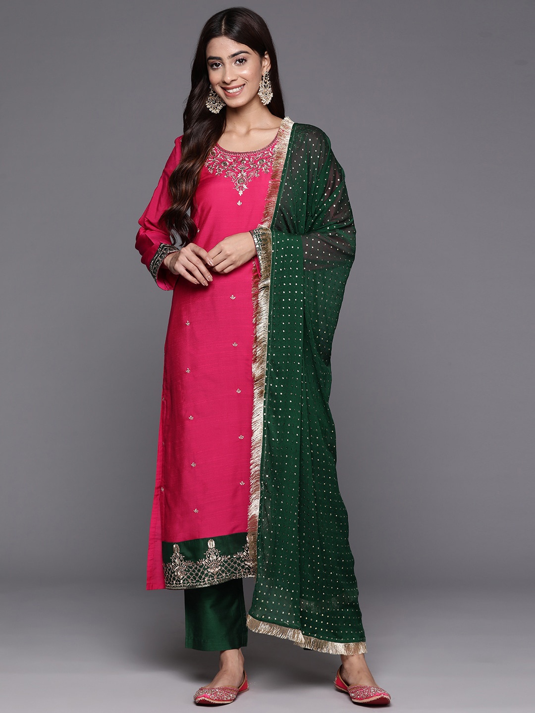 

Varanga Ethnic Motifs Embroidered Straight Kurta & Trousers With Dupatta, Pink