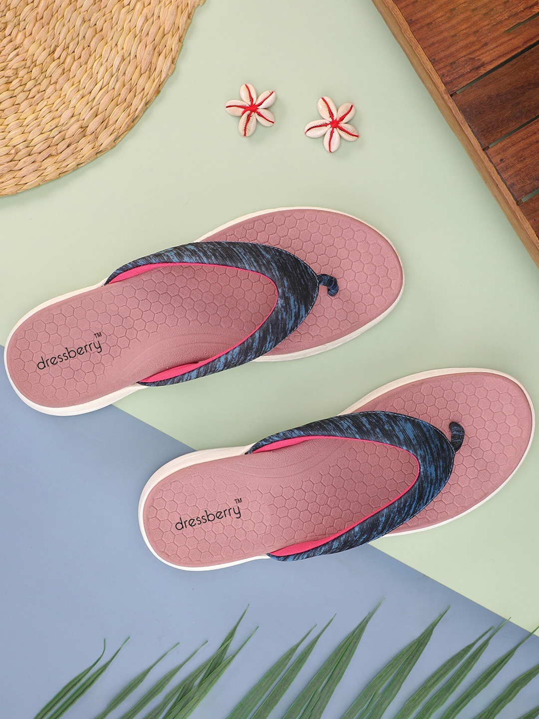 

DressBerry Women Printed Thong Flip-Flops, Blue
