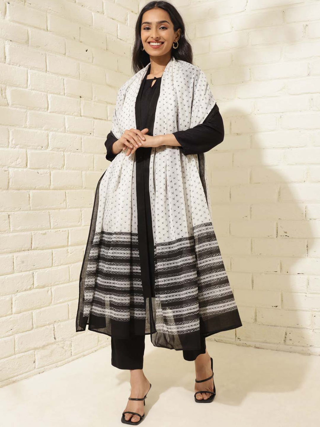 

Fabindia Ethnic Motifs Printed Dupatta, Off white