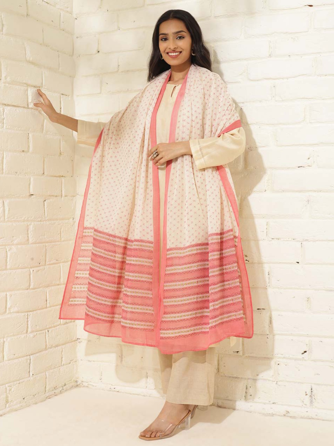 

Fabindia Natural Cotton Hand Block Printed Dupatta, Beige