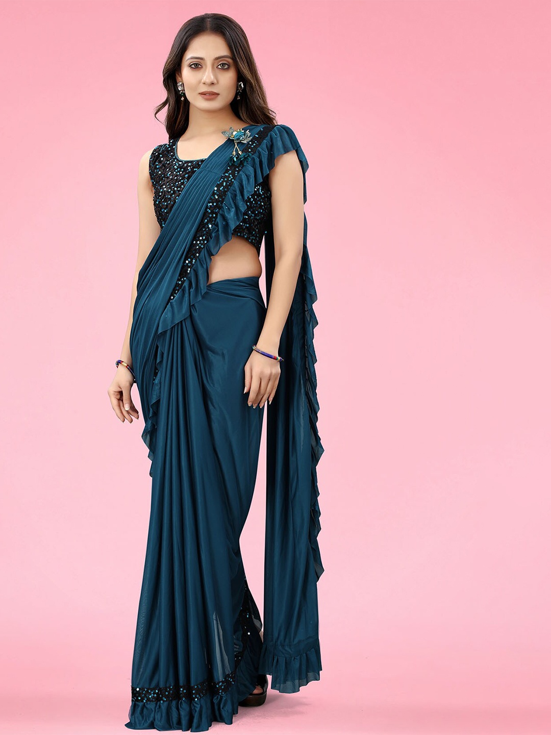 

Dhyey Fashion Embellished Sequinned Ready to Wear Saree, Teal