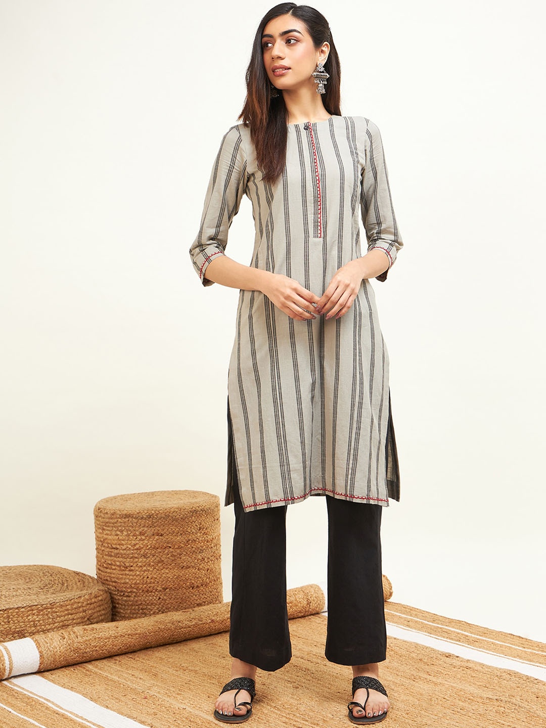 

STADO Striped Round Neck Organic Cotton Straight Kurta with Trousers, Grey