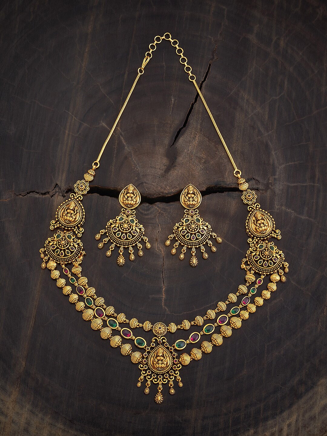 

Kushal's Fashion Jewellery Gold Plated Stones Studded Jewellery Set