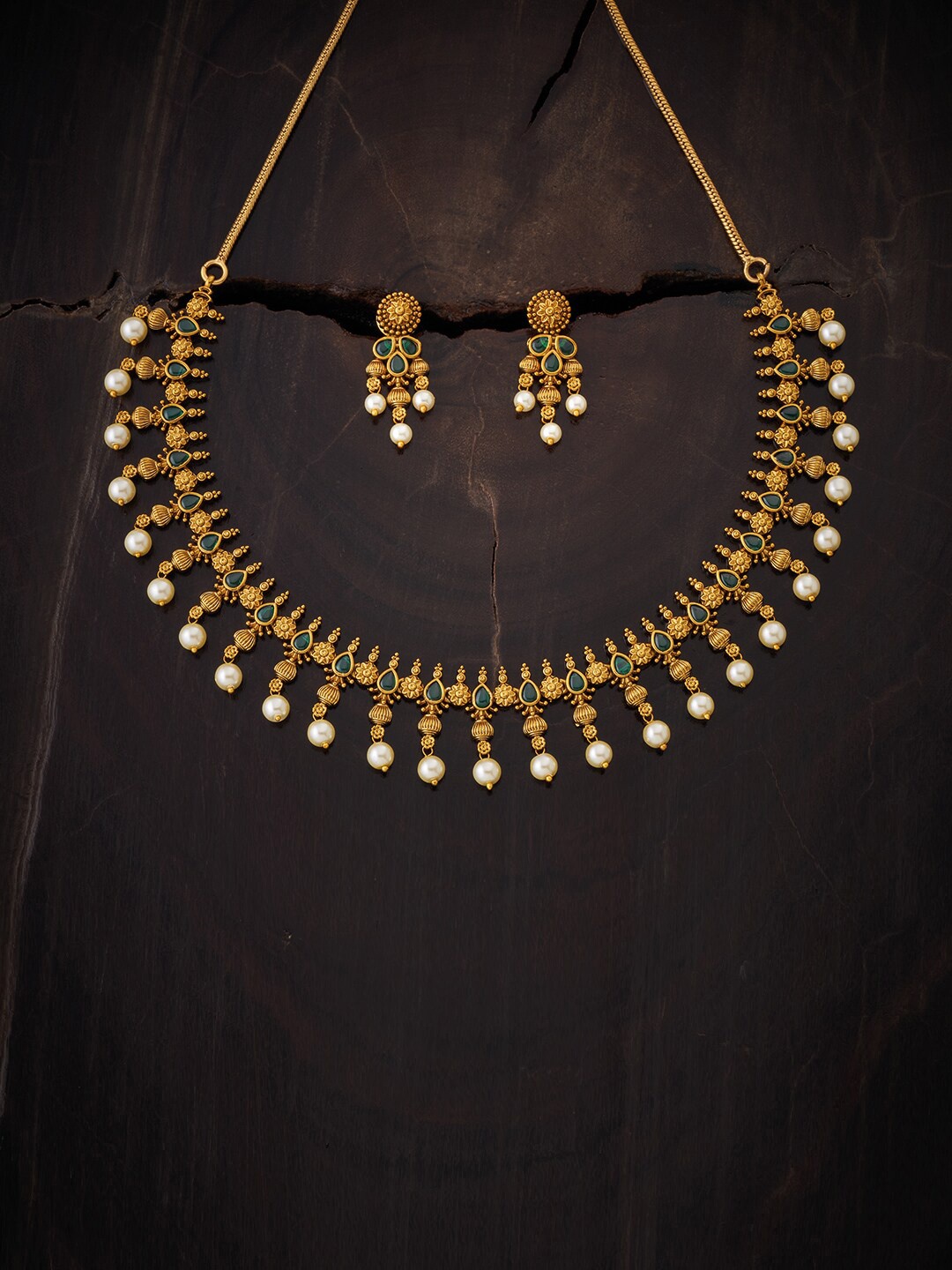 

Kushal's Fashion Jewellery Gold-Plated Stone-Studded & Beaded Antique Jewellery Set