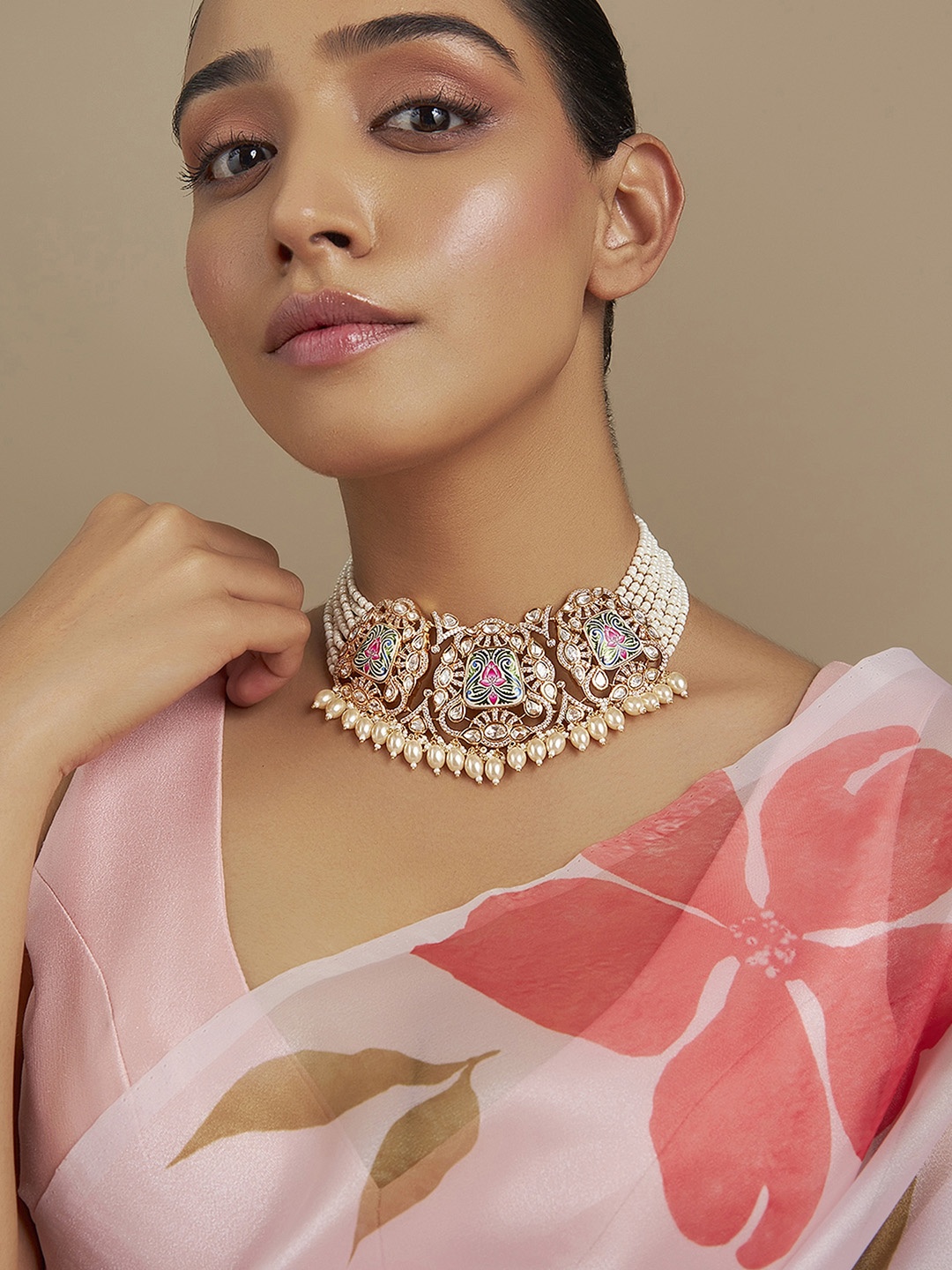 

Kushal's Fashion Jewellery Kundan Studded Necklace, Gold