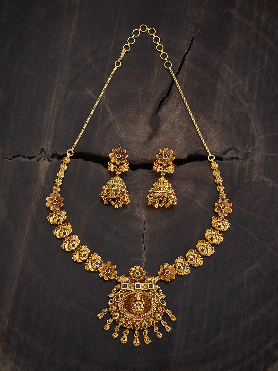 

Kushal's Fashion Jewellery Gold Plated Stones Studded Jewellery Set