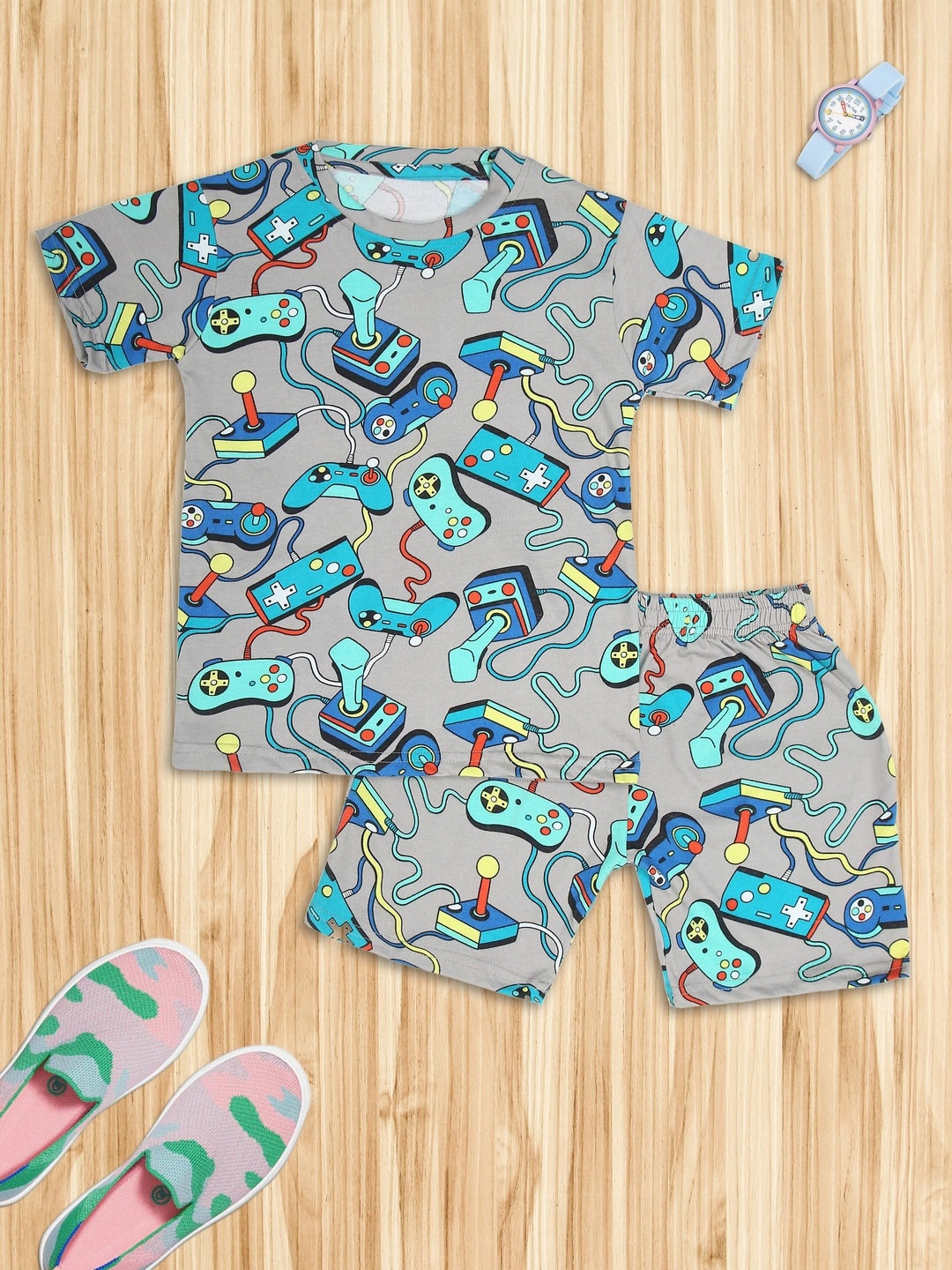 

Ninos Dreams Boys Printed Pure Cotton Night Suit, Grey