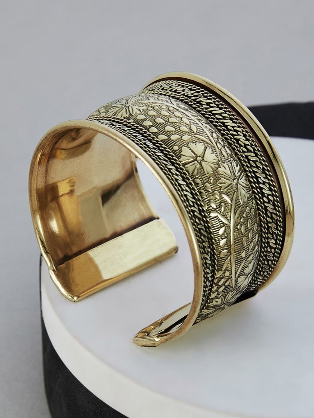 

ATIBELLE Gold-Plated Cuff Bangle